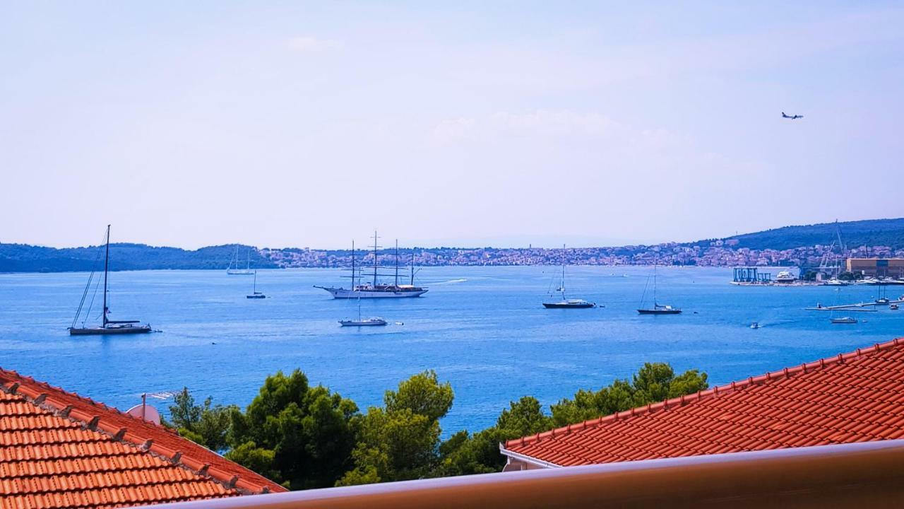 Apartments Ana Trogir Buitenkant foto