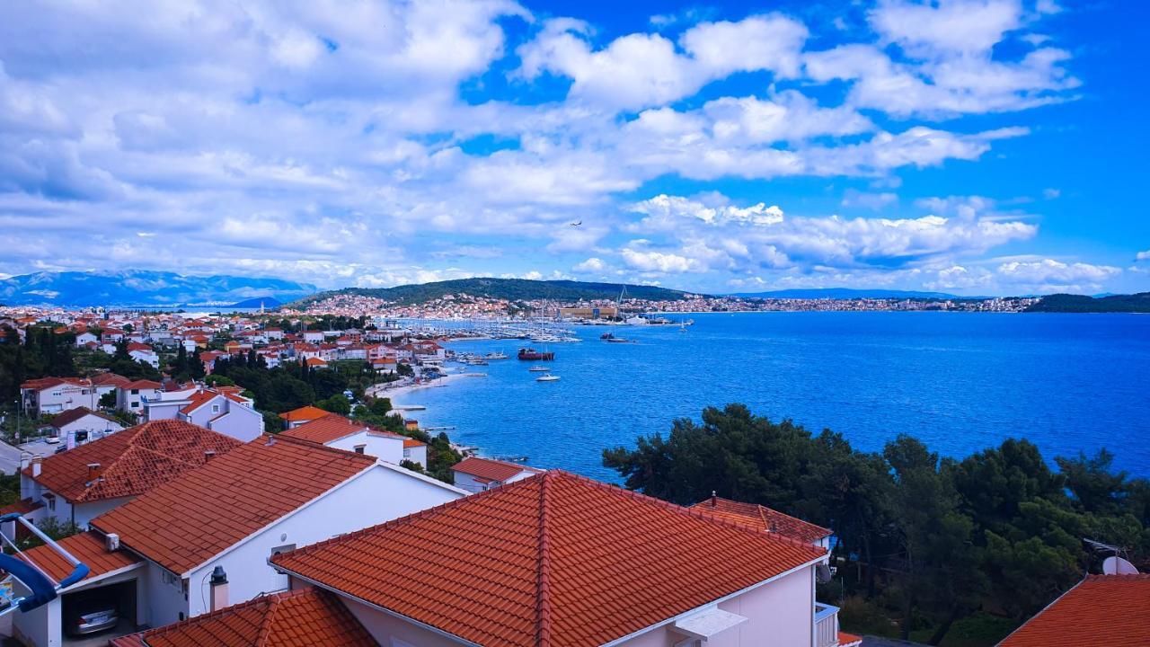 Apartments Ana Trogir Buitenkant foto